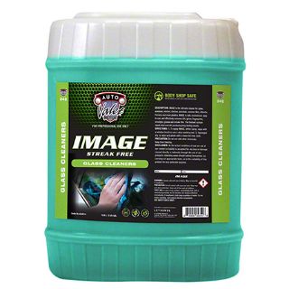 Image sur Nettoyant pour vitres sans traces Auto Valet® Image - Cube de 5 gal US/18,9 L